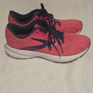 Brooks Women's Launch 7 Athletic Shoes Size 9